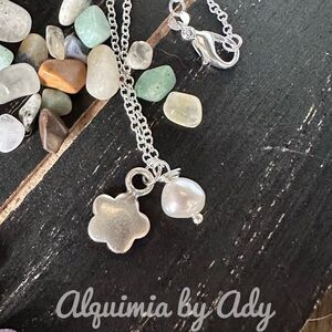 Alquimia Silver Flower Pendant Necklace